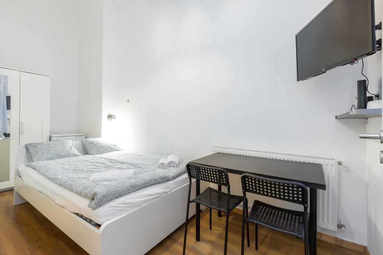 Nepszinhaz 16 Tiny Studios Budapest Kültér fotó