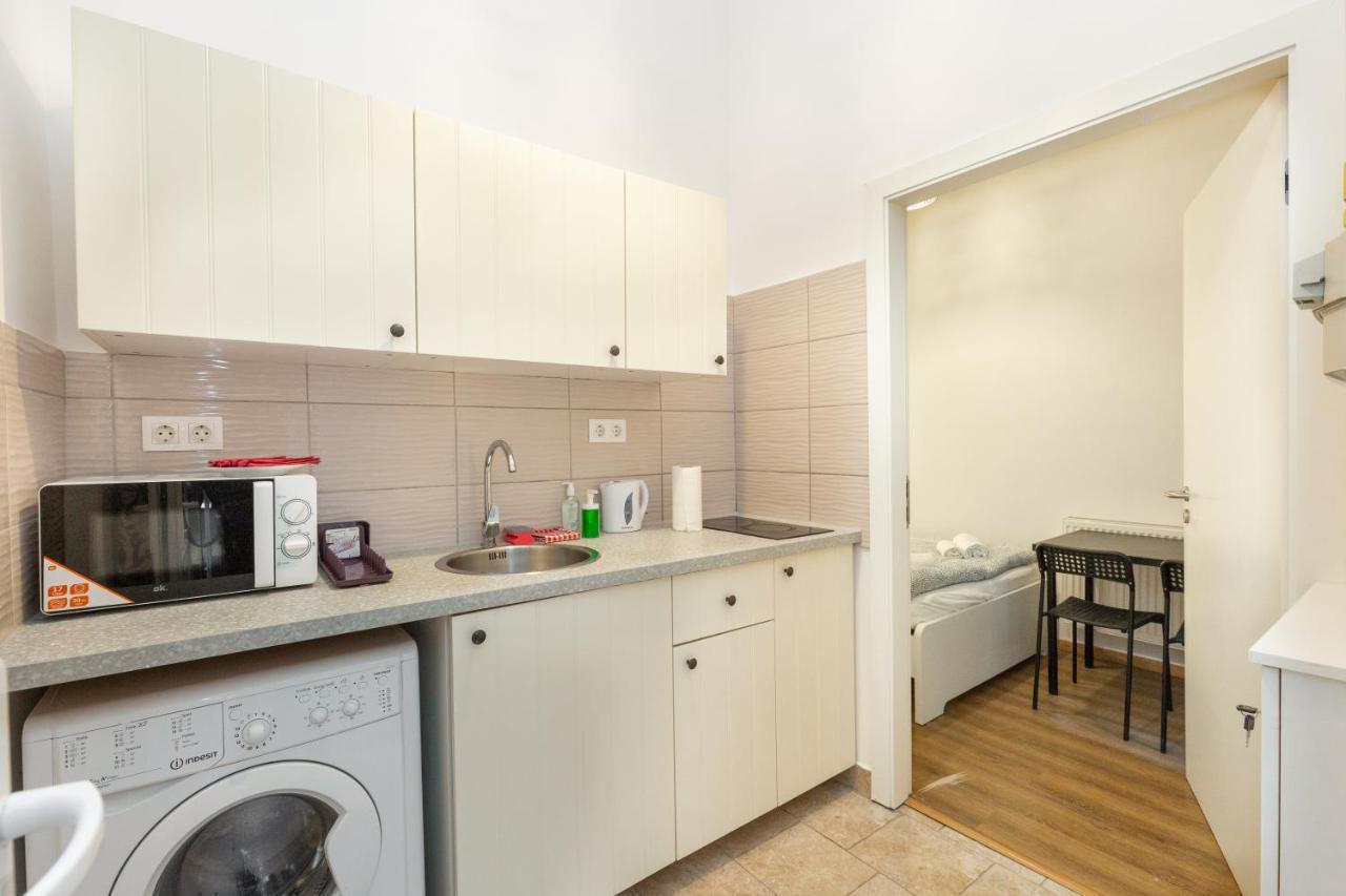 Nepszinhaz 16 Tiny Studios Budapest Kültér fotó