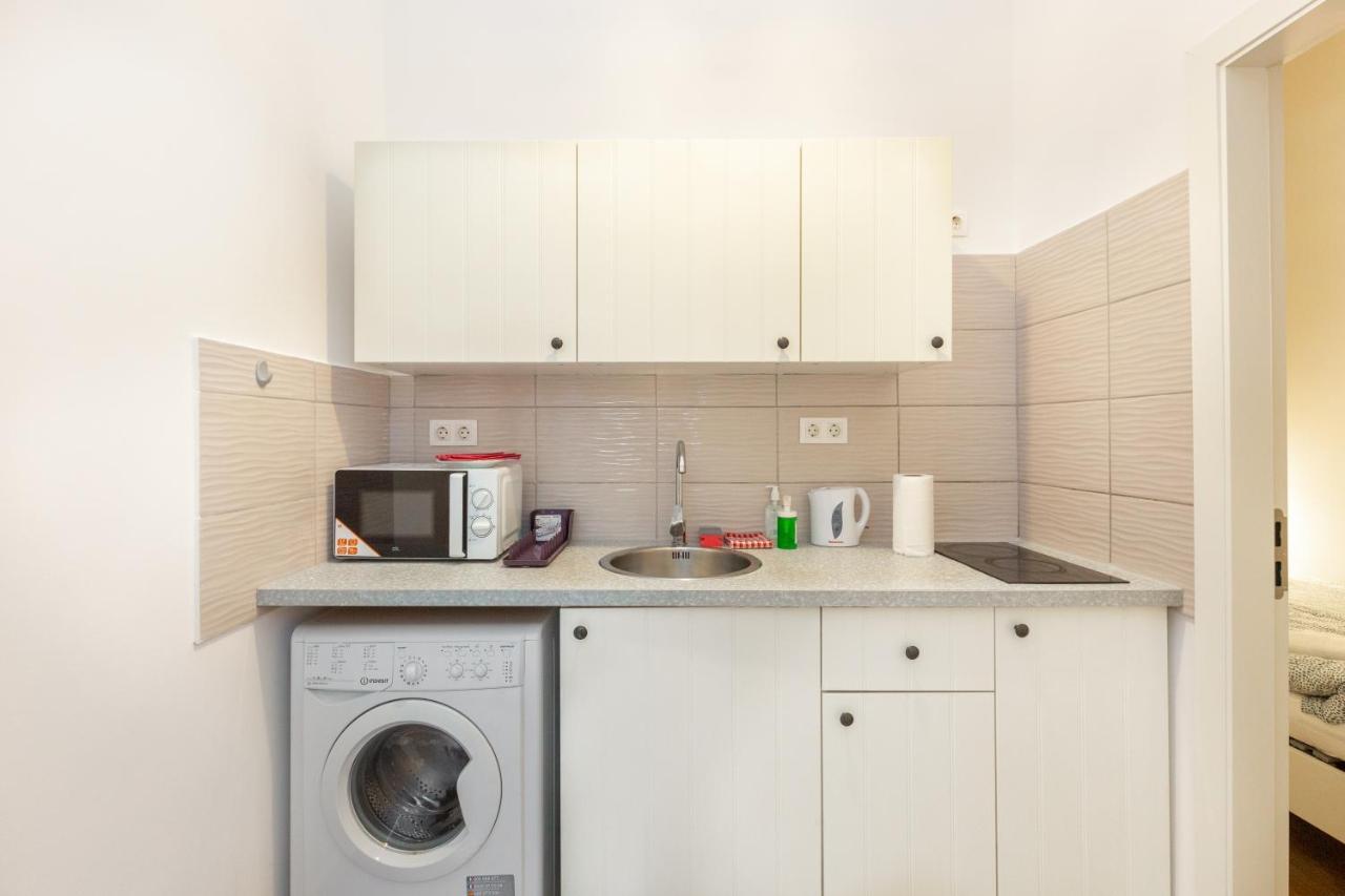 Nepszinhaz 16 Tiny Studios Budapest Kültér fotó